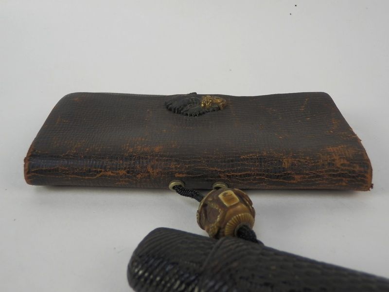   KIZERU TOBACCO TOOL TABAKO IRE NETSUKE CLASP SIGNED OJIME NR  