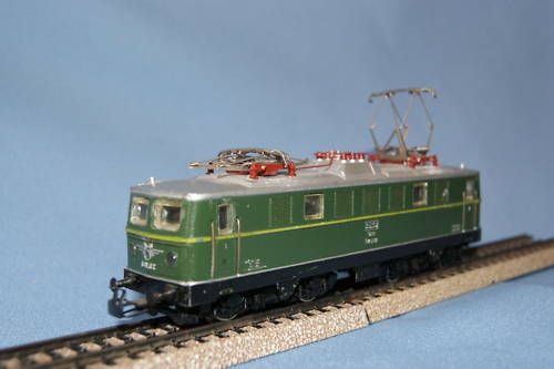 Marklin 3036 ÖBB E Lok Br 1141 green vers. 1 RARE  