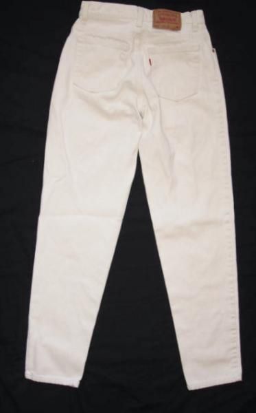 Levis 550 relaxed fit tapered leg white denim jeans made in USA size 