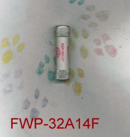 BUSS FWP 32A14F FUSE FWP32A 14F 32 AMP 700 VOLT  