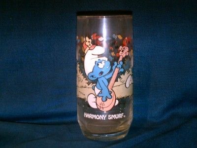 Peyo 1983 Harmony Smurf Glass Wallace Berrie Co. Party  