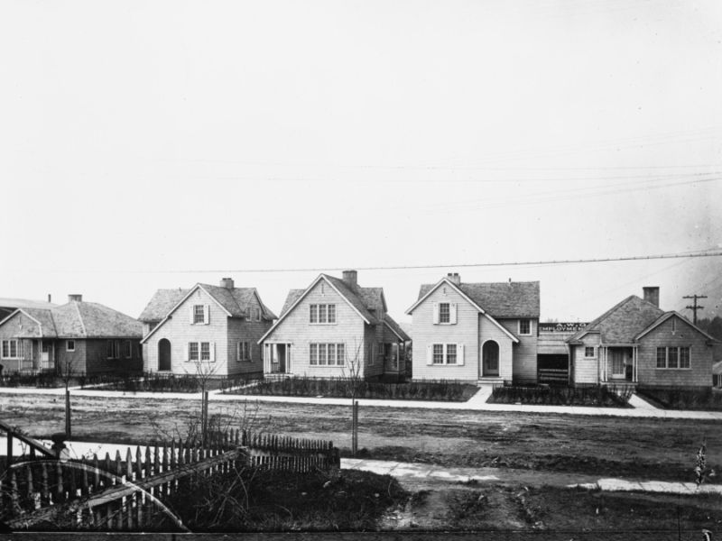 early 1900s photo U.S. HOUSING CORPORATION. HOUSES  