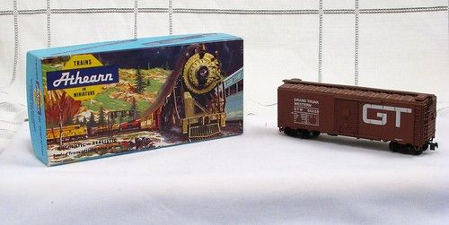 Grand Trunk Western 40 Box Car HO Scale Model Train  