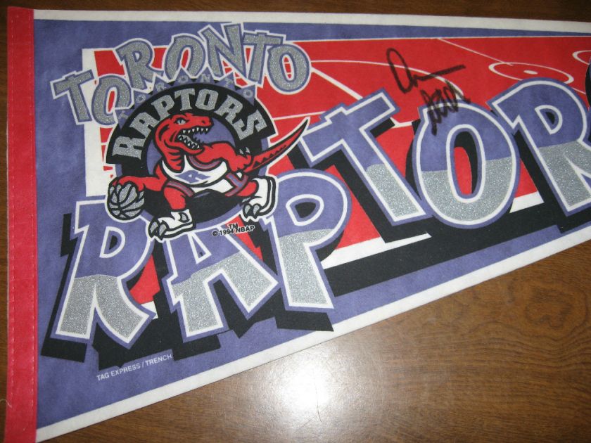 Toronto Raptors Pennant Autographed by DAMON STOUDAMIRE Auto  