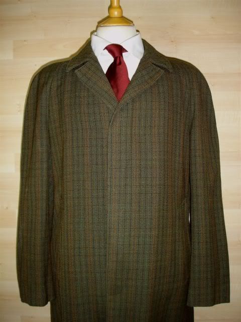 VINTAGE DRUMMONDS SUPERFINE WORSTED TWEED RAINCOAT by DUNN & CO 44 