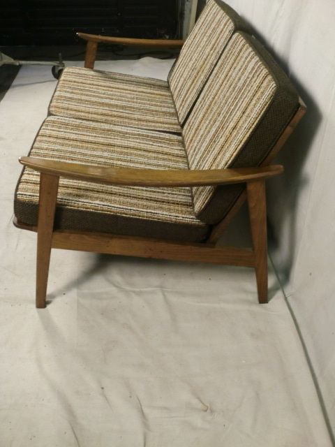 Mid Century Modern Walnut/Upholstered Setee (1997)r.  