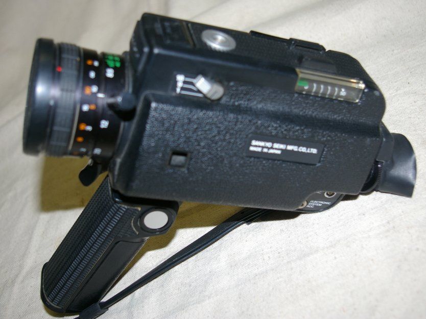 SANKYO ES44XL SUPER 8 VIDEO MOVIE CAMERA 8MM CAMCORDER  