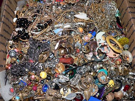 25 Pounds Vintage Costume Junk Jewelry Box Lot, Broken Jewels Craft 