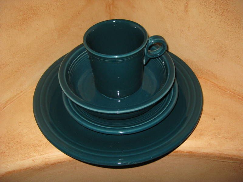 FIESTA JUNIPER 4 PIECE PLACE SETTING  