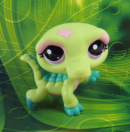 Littlest Pet Shop Collection Child Girl Figure Cute Toy Loose Rare 