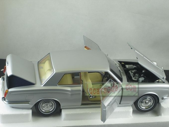 Paragon 1968 Rolls Royce Silver Shadow Coupe RHD Silver Metallic 1/18 