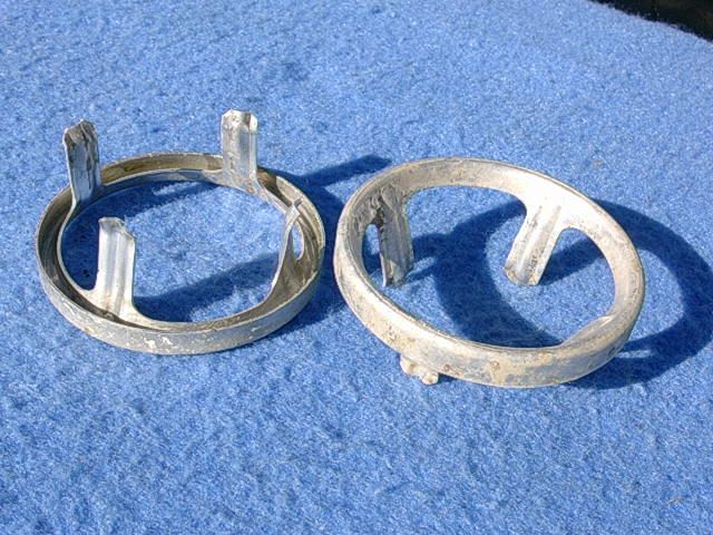 Rock ola 1438 1446 1436? animation cylinder end pieces   one pair 