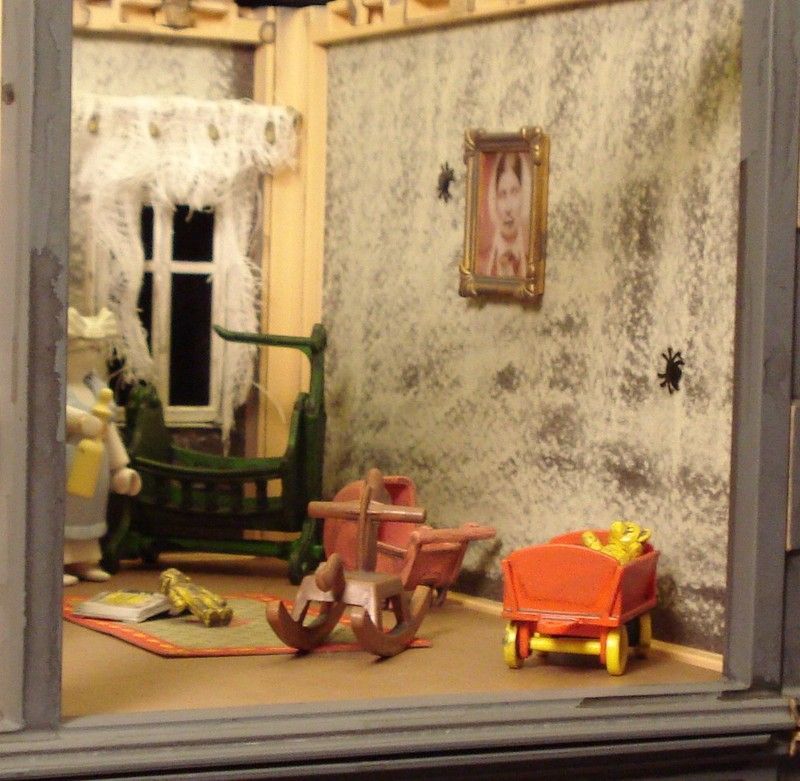   Haunted Halloween Victorian Mansion 5300 custom dollhouse + 120 items