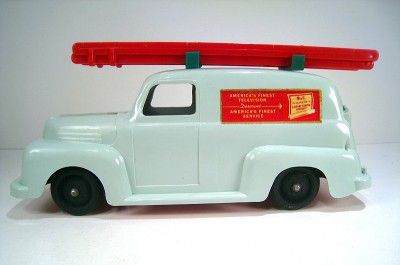   Tin / Plastic 1950 Ford F1 Panel RCA TV Service Truck 8 NMIB  