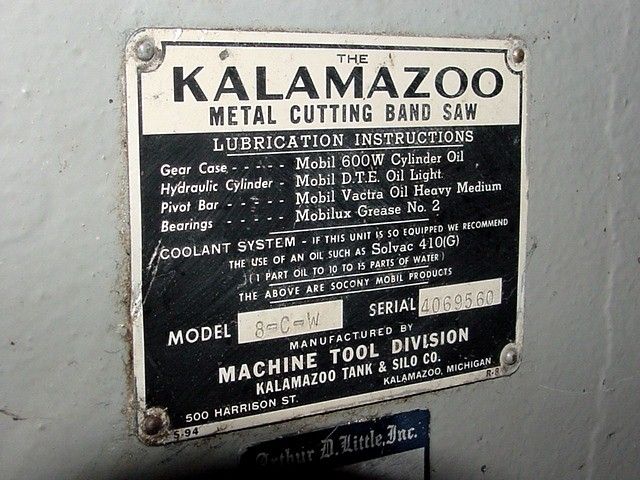 16 W 8 H Kalamazoo 8 C W HORIZONTAL BAND SAW, NOTE BROKEN GUIDE ARM 