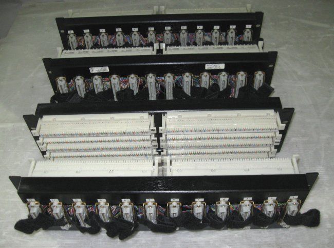 Siemon S110 Wiring Block CAT3 Panel S110DBT 300RCT  