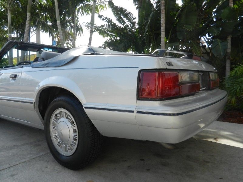 1993 ford mustang lx 1993 ford mustang convertible 2dr coupe clean 