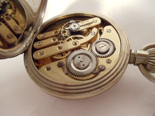 BAILEY BANKS & BIDDLE POCKET WATCH RUNNING  