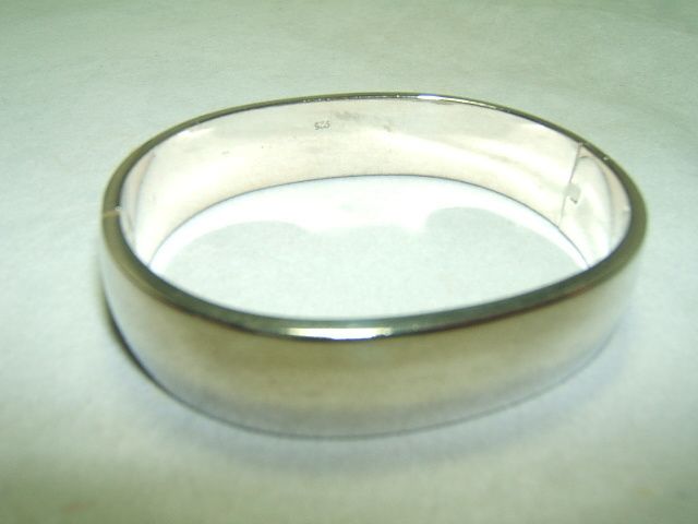 Huge Sterling Silver Solid Bangle Bracelet HEAVY 75.8gr OVER 1/2 INCH 