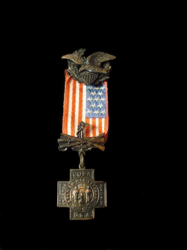 MINI SPANISH AMERICAN WAR MEMBERS BADGE  