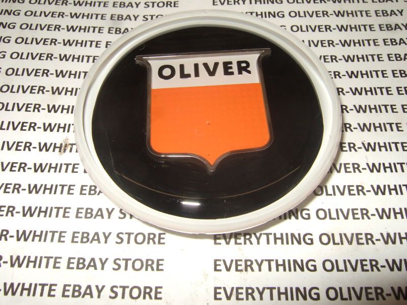 OLIVER WHITE TRACTOR MANUAL STEERING WHEEL CAP COVER  