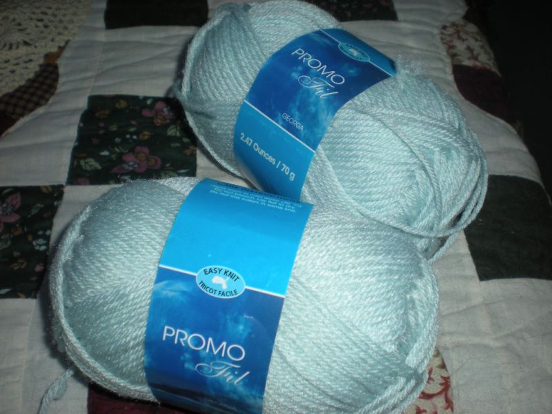 PROMO FIT YARN 2 skeins  