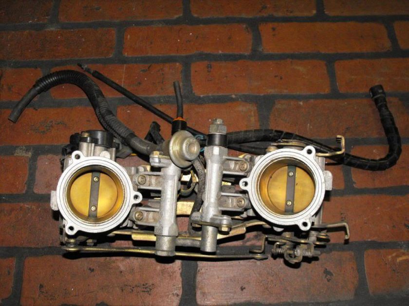 98   03 Suzuki TL1000R TL 1000 Throttle Bodies Fuel Inj  