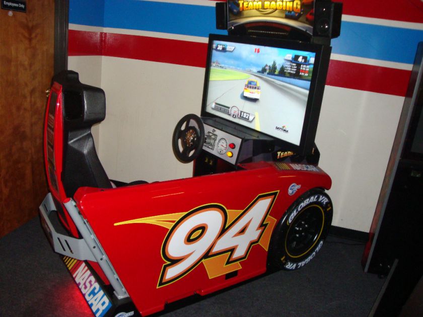 ARCADE SIT DOWN DEDICATED GLOBAL VR 42 TEAM RACING NASCAR DELUXE 