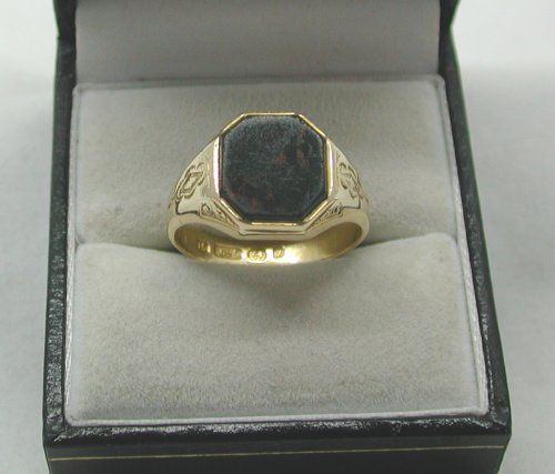 Gents Antique Heavy15ct Gold And Bloodstone Agate Signet Ring  