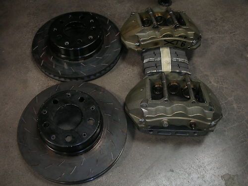   PISTON BRAKE CALIPERS WITH HUBS & SPINDLES NASCAR SCCA SCORE  