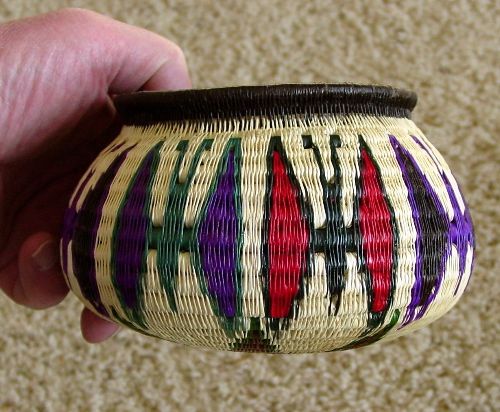 Handwoven WOUNAAN/Embera BUTTERFLIES Basket PANAMA L@@K  